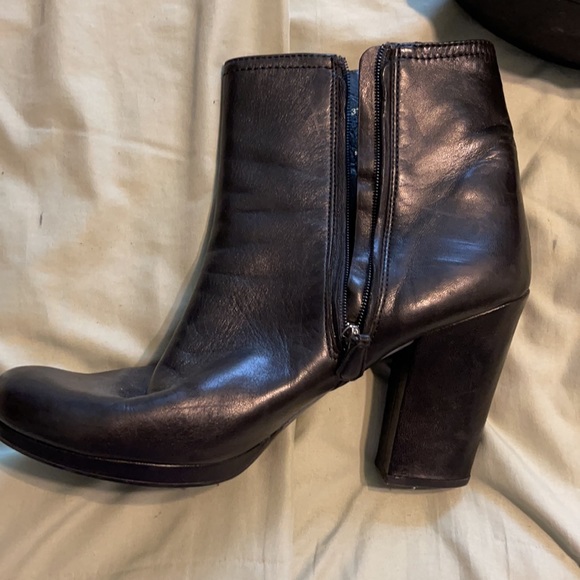 Prada black boots size 41 - Picture 6 of 9
